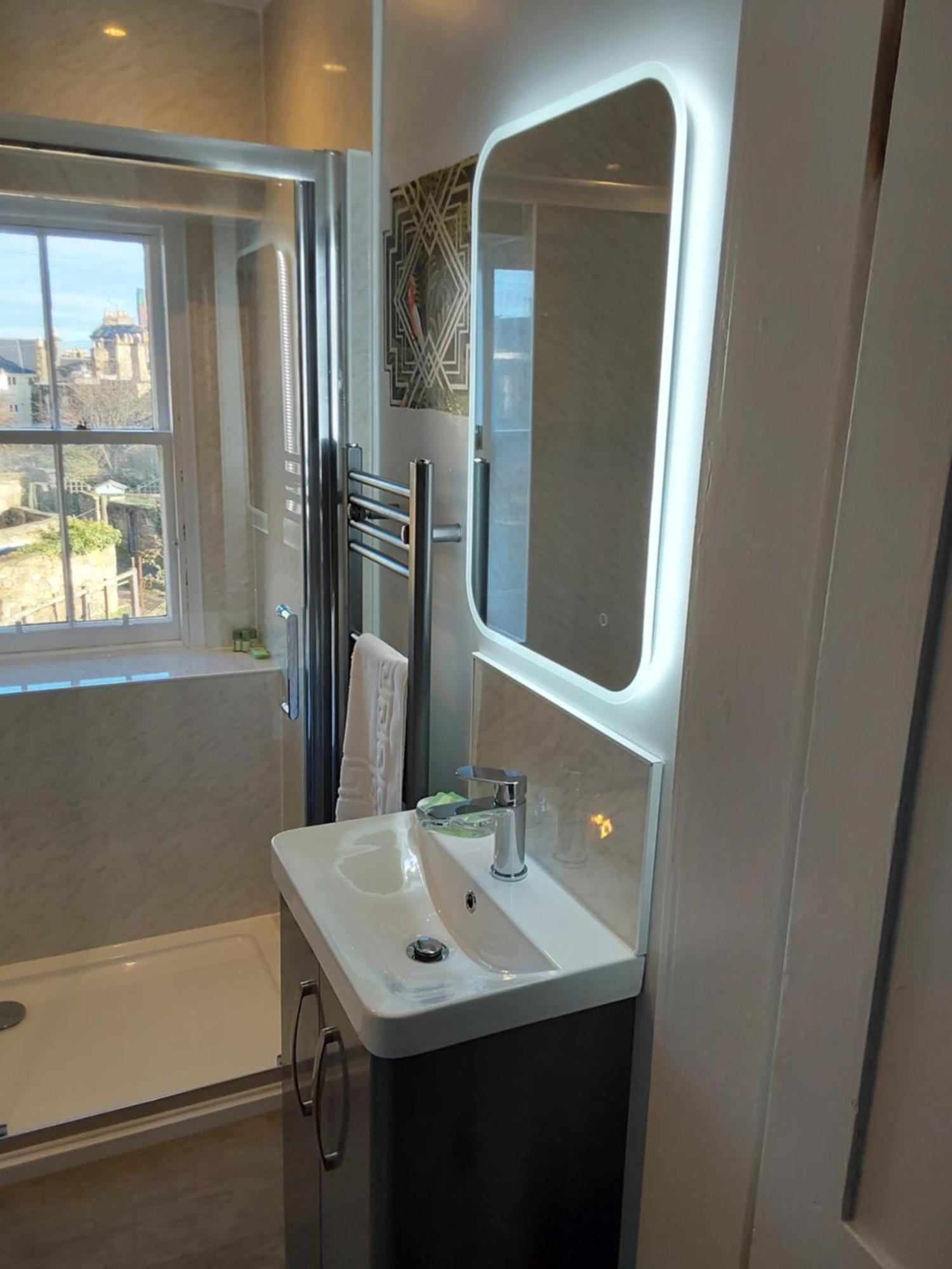 East Claremont Guest House Edimburgo Esterno foto